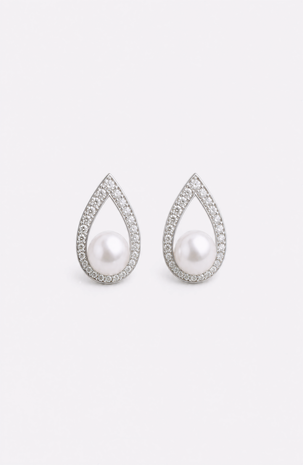 Genuine Freshwater Round Pearl Water Droplet Earrings