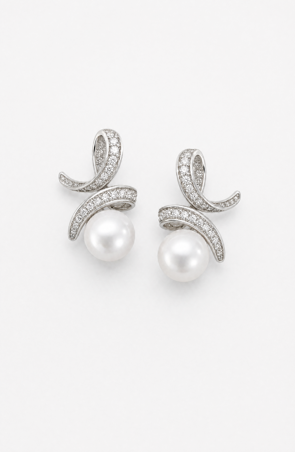 Genuine Freshwater Round Pearl Melody Earrings
